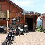 Restaurant Pension-anton * 야히모프