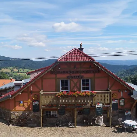 Restaurant Pension-anton אורחן *