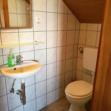 אורחן Restaurant Pension-anton יאסימוב