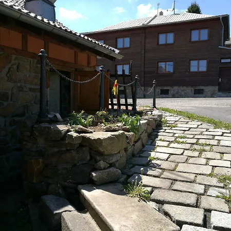 Restaurant Pension-anton אורחן *